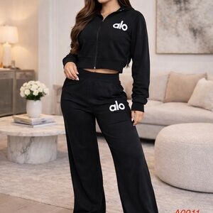 Yoga Women's Black Pants & Jumpsuit Set
